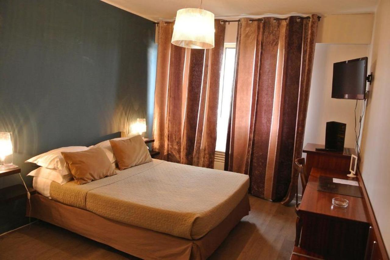 Hotel Albion أجاكسيو المظهر الخارجي الصورة